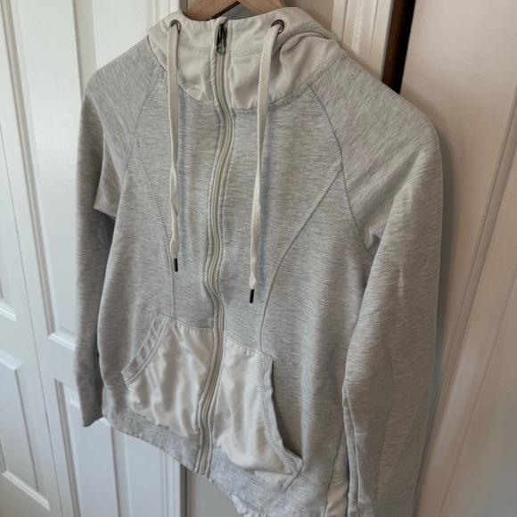 Studio by Energy Zone Women’s Zip Up Athletic Sweater Size Small - Picture 2 of 13